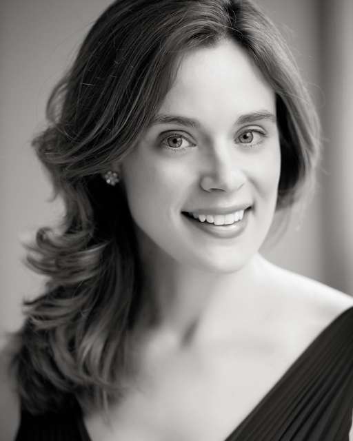 Anne_Jennifer_Nash_Headshot.jpg