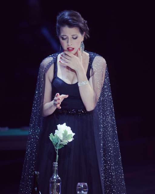 Voices_of_COVID-19/Lisette_in_Madrid_Traviata.jpeg