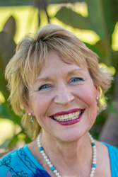 Diann_Maui_Cropped.jpg