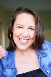 Beth_Jeans_Jacket_Headshot.jpg
