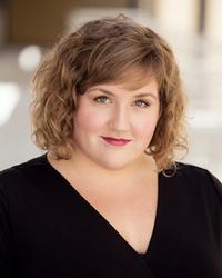 Alyssa_Wills_headshot_2016-3.jpg